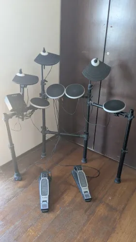 Bateria elctrônica - Alesis DM Lite Kit