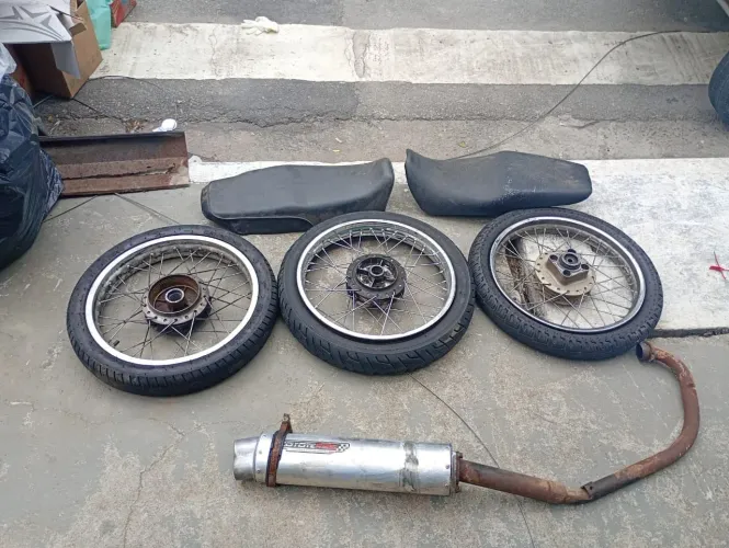 Peças de moto no estado