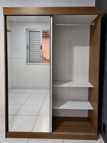 Guarda roupas