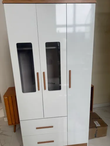 Guarda-roupas bebê 3 Portas e 2 Gavetas