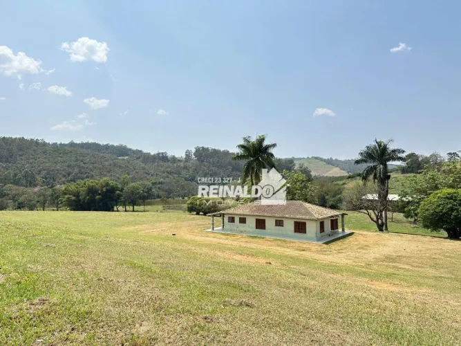 Sítio com 3 dormitórios à venda, 338800 m² por R$ 4.900.000,00 - Bairro dos Rosas - Amparo
