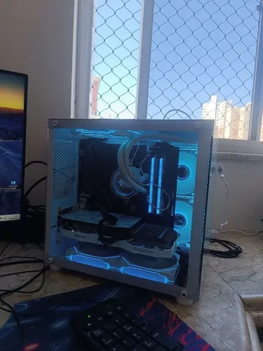 Computador completo, Ryzen 5500, placa mãe Asus, placa de vídeo rx6600.