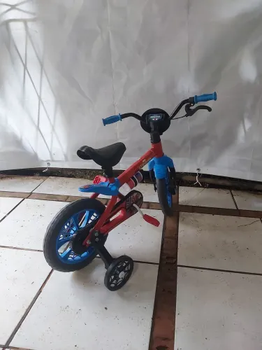 Bicicleta infantil