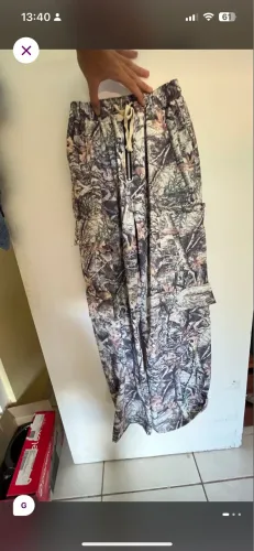 Calça Cargo Estampada