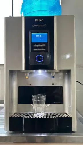 Bebedouro máquina de gelo da Philco