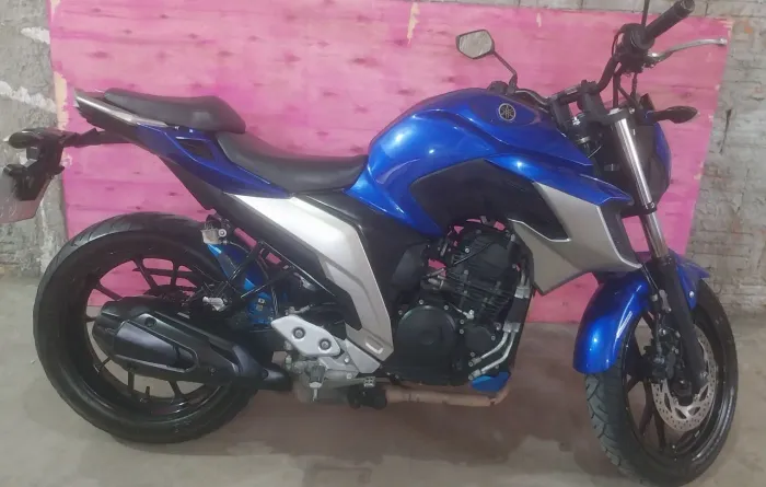 Vendo Moto Fazer 250 Ano / Modelo 2021 / R$ 16.000
