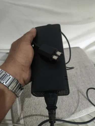 Vendo fonte de Xbox 360 slim