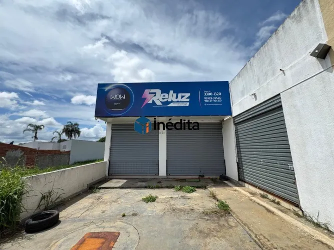 Excelente Oportunidade de locação e venda de sala comercial. R$ 1.200,00/mês aluguel.