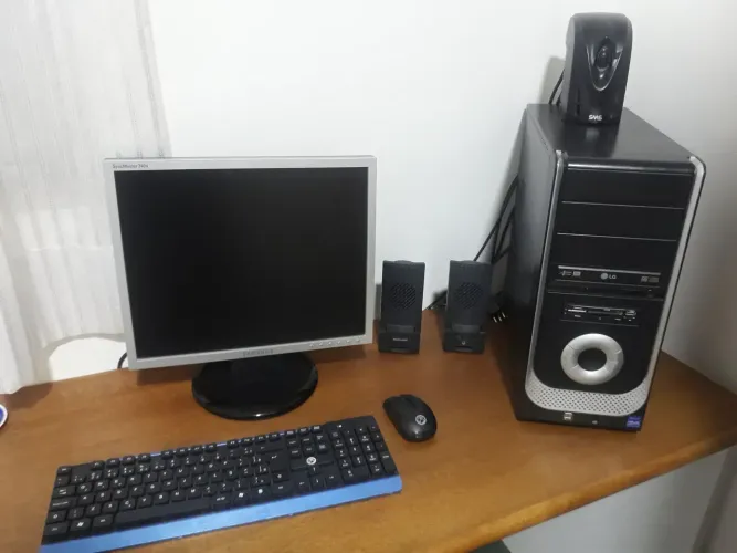 Computador CPU Core 2Duo E4500 + monitor Samsung 17"