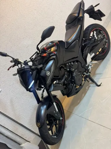 Vende-se MT-03 ano 2022/23