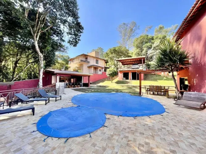 Venda no Condomínio Villagio Toscano - 4stes. Impecável, piscina, gourmet, adega, SPA!