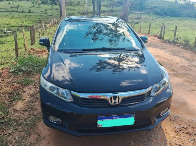 Honda Civic Sedan LXR 2.0 Flexone 16V Aut. 4P 2014