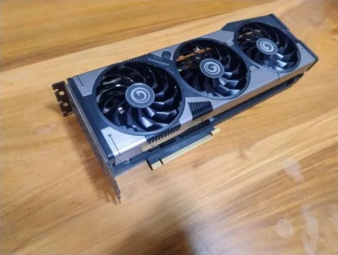 Placa de vídeo RTX 3070 TI Galaxy Triple Fan