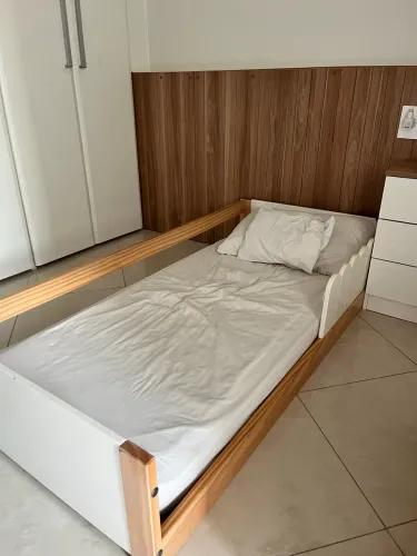 Mini cama montessoriana