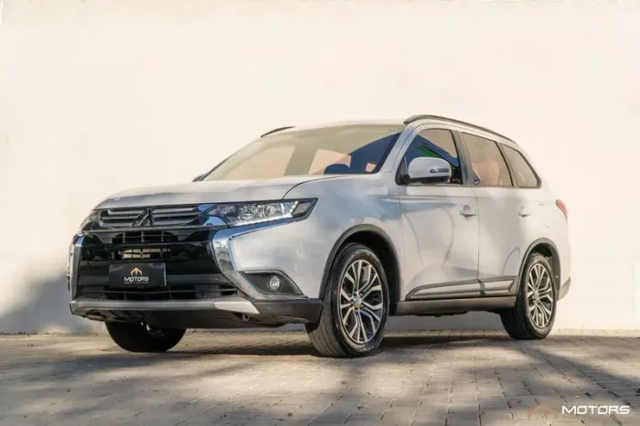 Mitsubishi Outlander 2.0 16V 160cv Aut. 2016