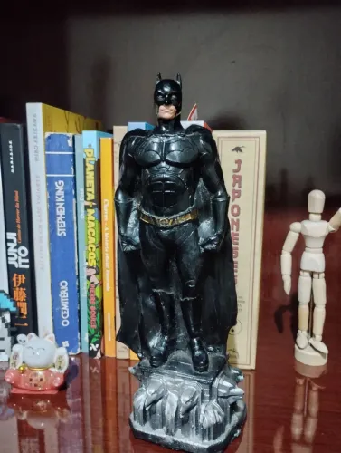 Boneco Batman resina