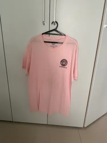 Camisa em malha TAM M super nova.