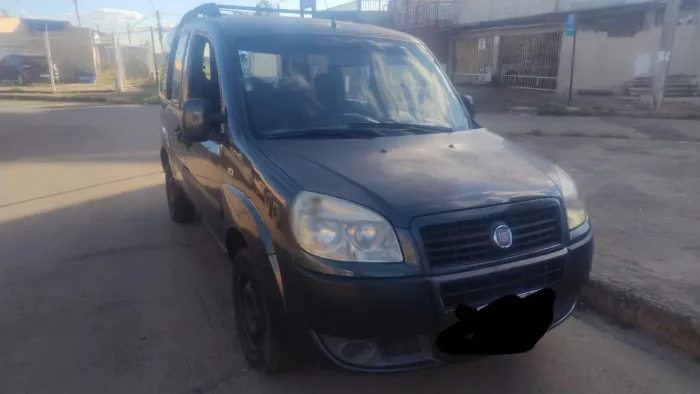 Fiat Doblo Essence 1.8 Flex 16V 5P 2012