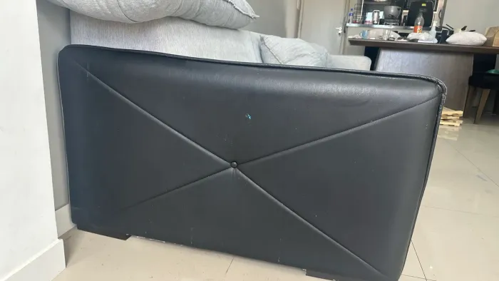 Sofá 4 Lugares Retrátil Urban Linho Cinza e Preto 260 cm