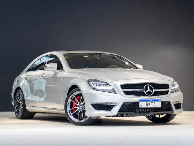 Mercedes-Benz CLS-63 AMG 5.5 V8 557cv Aut. 2012