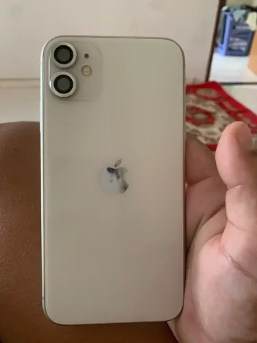 iPhone 11