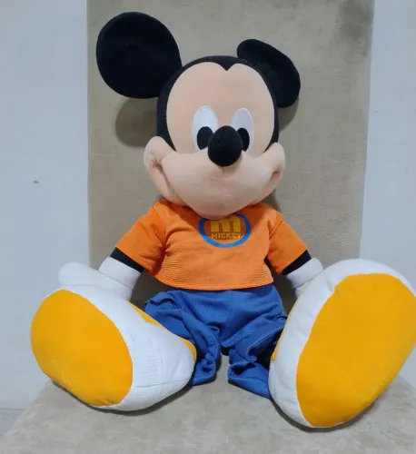 Pelúcia Mickey mattel