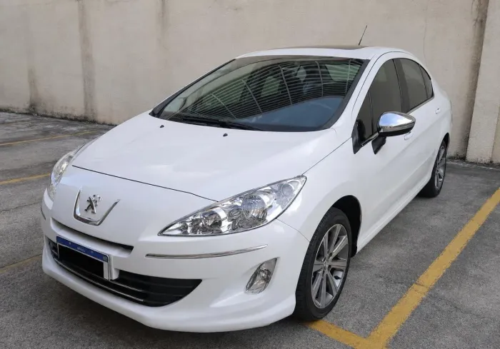 Peugeot 408 Sedan Griffe 1.6 Turbo 16V 4P Aut. 2015