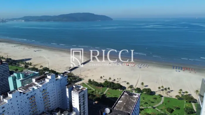 Terreno perto da praia em Santos
