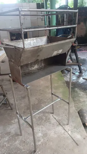 Churrasqueira de inox