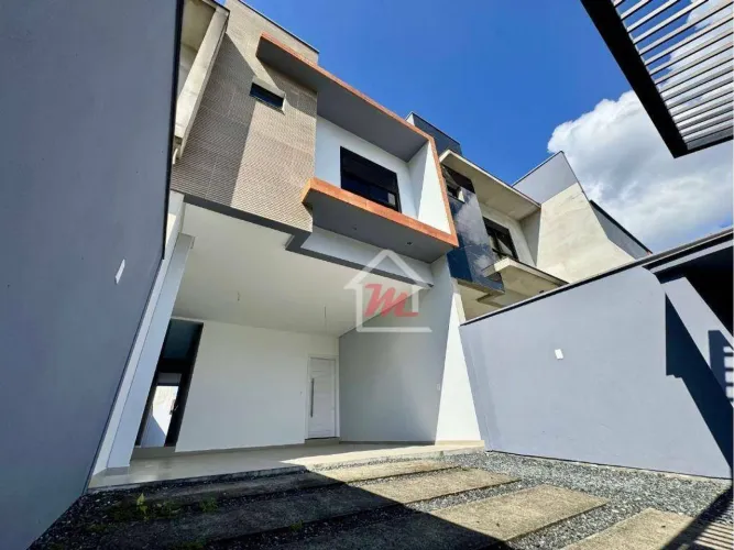 Sobrado com 3 dormitórios à venda, 140 m² por R$ 800.000,00 - Escola Agrícola - Blumenau/S