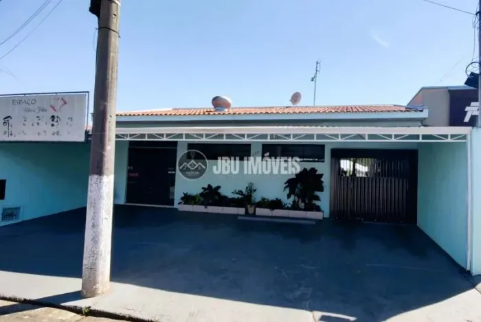 Casa com 3 dormitórios e salão comercial à venda por R$ 500.000 - Bairro São José - Cerqui