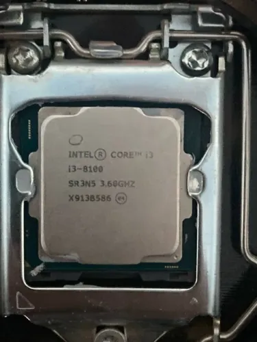 ASROCK-H310cm hg4 com I3 8100 3.60ghz