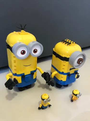 Lego Minions