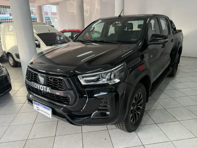 Toyota Hilux CD Gr-s 4X4 2.8 TDI Dies. Aut. 2022