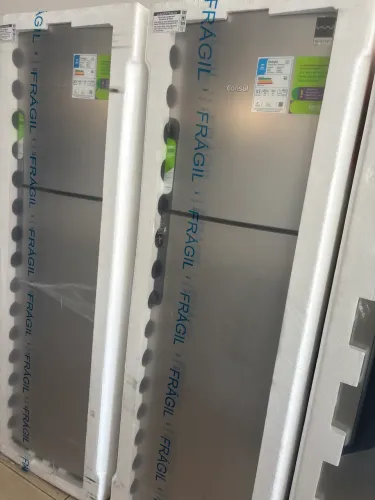 Geladeira consul inox nova