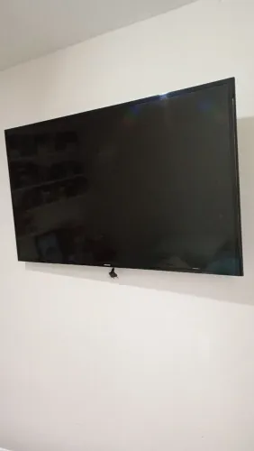 SMART TV SAMSUNG COM DEFEITO LER DESCRIÇÃO <br> *48 POLEGADAS* <br>-- *COM DEFEITO