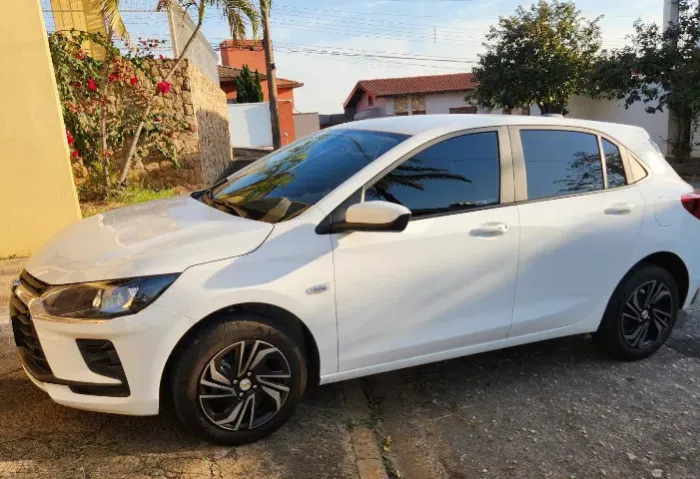 Chevrolet Onix Hatch 1.0 12V Flex Mec. 4P 2026
