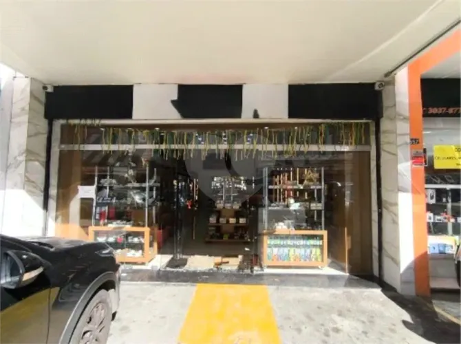 Salão Comercial à venda em Pinheiros - SP