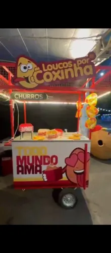 Vende se carrinho de mini coxinha