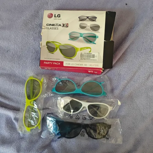 Kit 4 Óculos 3D LG Cinema 3D Party Pack AG-F315 - Original na Caixa