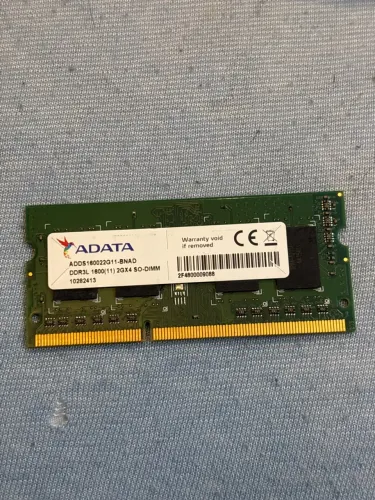 Memória RAM DD3L 2GB