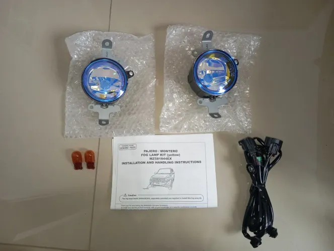 Kit Farol de Milha / Neblina Camaleão Pajero Full 2008 A 2015