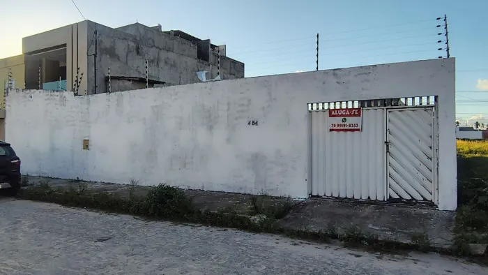 Terreno 320m² com Escritório e Suíte - Ideal para Empresa ou Canteiro de Obras