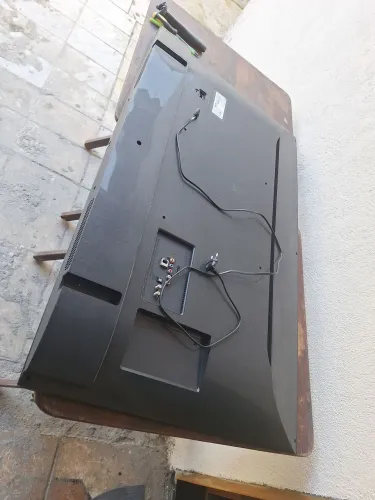 Tv lg 49 modelo 5700