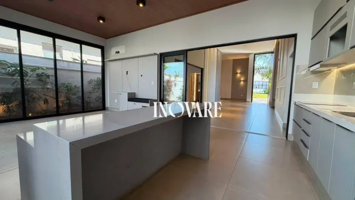 Casa com 3 dormitórios para alugar, 285 m² por R$ 13.890,00/mês - Condomínio Arts - Uberlâ