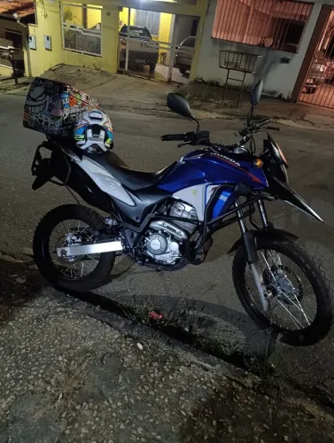Moto XRE 2012 foi realizado troca de cabeçote vela fina com vela aderidion 
