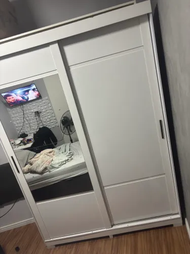 Guarda roupa 2 portas novo, localizado em São João Climaco 