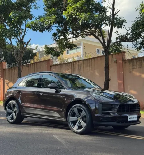 Porsche Macan 2.0 Turbo 237/252cv 2021