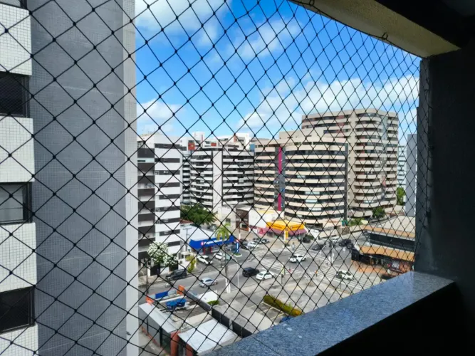 Apartamento com 3 Quartos e Varanda à venda no Edificio Thasos na Ponta Verde
