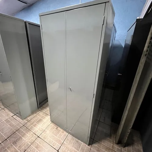 Armário com duas portas